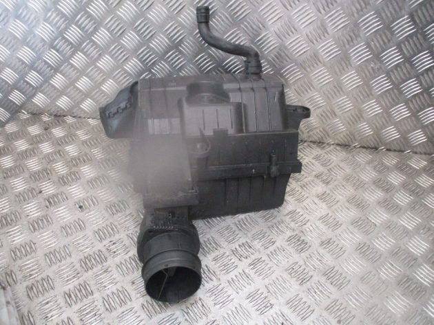 2016 GENUINE SKODA OCTAVIA 2.0 TDI AIR FILTER BOX MASS FLOW SENSOR 5Q0129601AC - Image 3