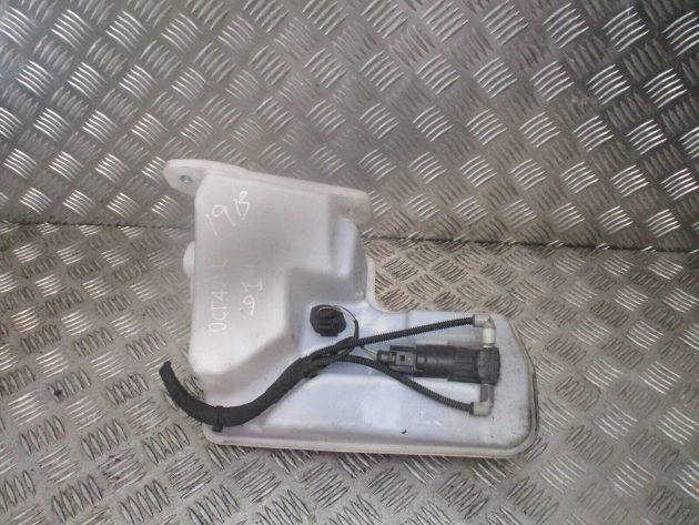 2016 GENUINE SKODA OCTAVIA FRONT WINDSCREEN WASHER BOTTLE 5Q0955448AE - Image 3