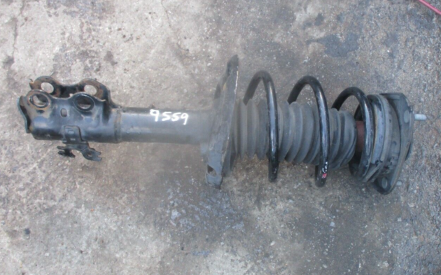 2017 TOYOTA PRIUS 1.8 HYBRID FRONT LEFT PASSENGE SIDE SHOCK ABSORBER 48520-47160