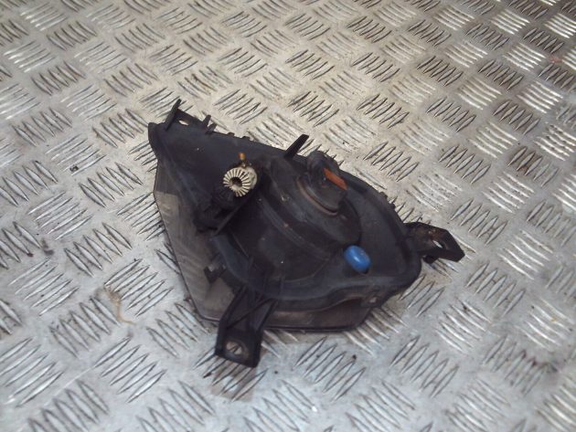 2010 GENUINE BMW 3 SERIES FRONT LEFT PASSENGER SIDE FOG LIGHT LAMP NSF - Image 3