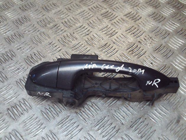 2018 GENUINE HYUNDAI I10 REAR LEFT PASSENEGER SIDE EXTERIOR DOOR HANDLE NSF - Image 2