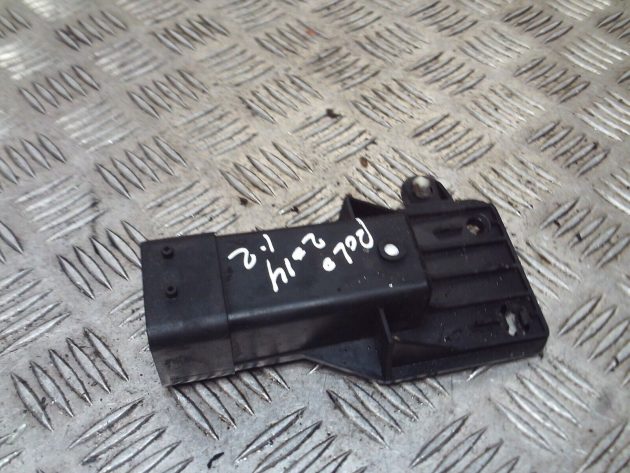 2012 GENUINE SKODA FABIA RADIATOR CONTROL RELAY 5J0919506 - Image 3