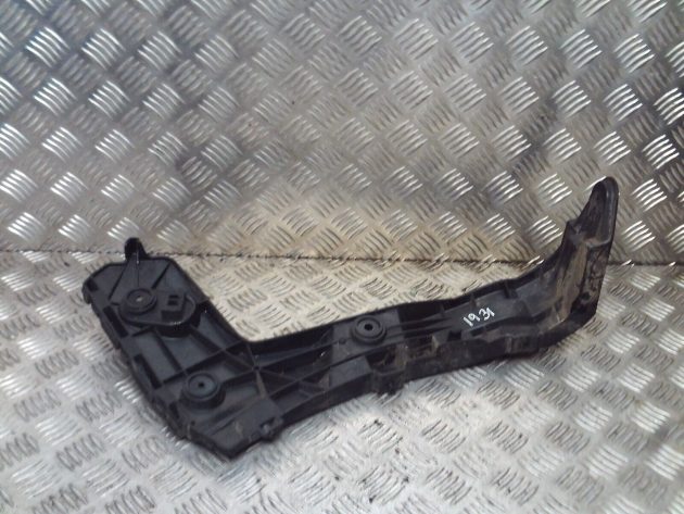 2019 GENUINE AUDI Q2 REAR RIGHT DRIVER SIDE BUMPER BRACKET 81A807254 - Image 2
