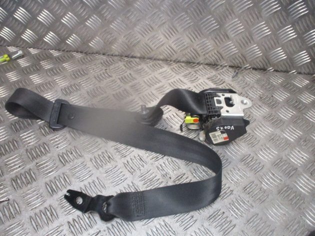 2013 GENUINE SKODA RAPID FRONT LEFT PASSENGER SIDE SEAT BELT 5JA857701A - Image 3