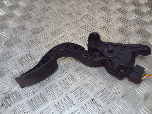 2018 GENUINE HYUNDAI I10 PETROL ACCELERATOR THROTTLE GAS PEDAL 32700-XXXX