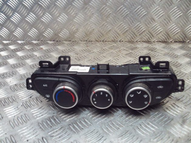 2018 GENUINE HYUNDAI I10 AC HEATER CLIMATE CONTROL SWITCH PANEL 97250-B9A10 - Image 2