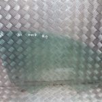 2015 GENUINE SEAT LEON FRONT LEFT PASSENGER SIDE WINDOW GLASS