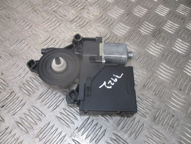 2014 GENUINE VW PASSAT B7 FRONT LEFT PASSENGER SIDE WINDOW MOTOR 3AA959702 - Image 3