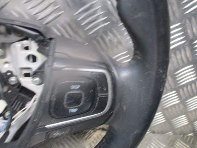 2015 GENUINE TOYOTA AVENSIS FRONT MULTIFUNCTION STEERING WHEEL 4510005A00 - Image 3