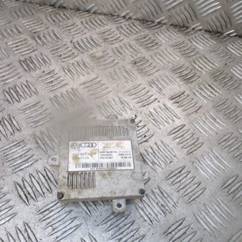 2017 GENUINE AUDI A3 HEADLIGHT BALLAST CONTROL MODULE UNIT 4G0907397P