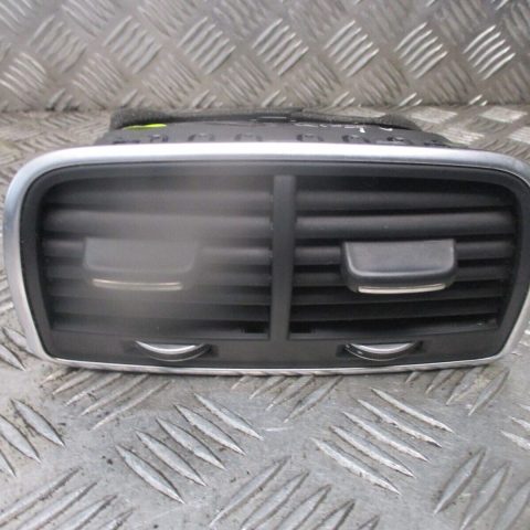 2017 GENUINE AUDI A6  REAR CENTRE CONSOLE HEATER AIRVENTS 4G0819203