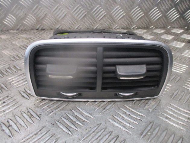 2017 GENUINE AUDI A6  REAR CENTRE CONSOLE HEATER AIRVENTS 4G0819203