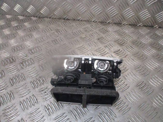 2017 GENUINE AUDI A6  REAR CENTRE CONSOLE HEATER AIRVENTS 4G0819203 - Image 3