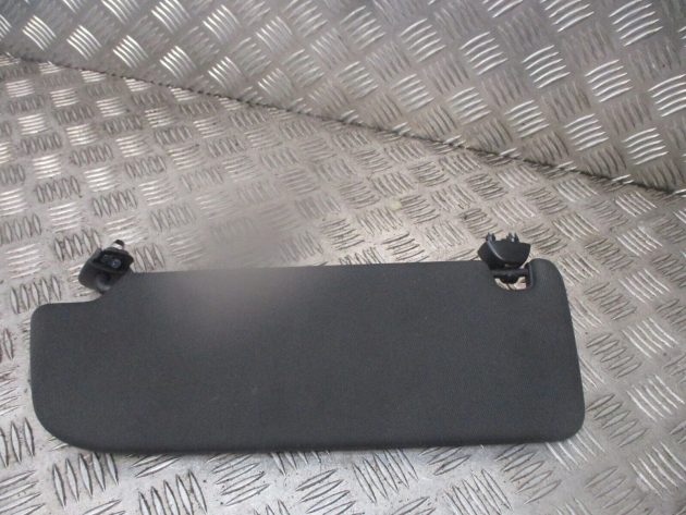 2017 GENUINE AUDI A6 4G FRONT RIGHT DRIVER SIDE SUNVISOR 4G0857552 - Image 3