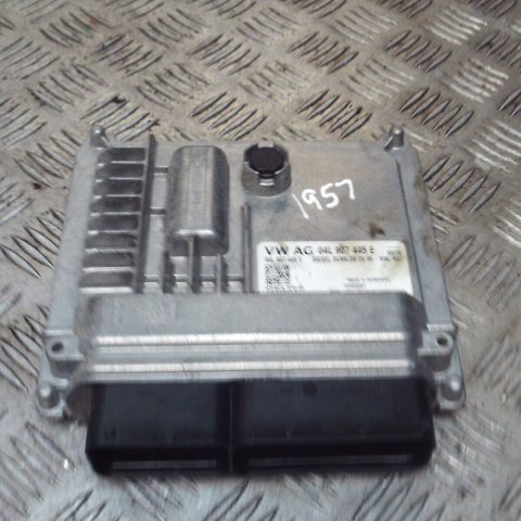 2017 GENUINE AUDI A3 8V ENGINE ECU CONTROL MODULE 04L907445E