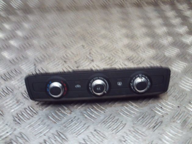 2017 GENUINE AUDI A3 8V AC HEATER CLIMATE CONTROL SWITCH PANEL 8V0820047F - Image 3