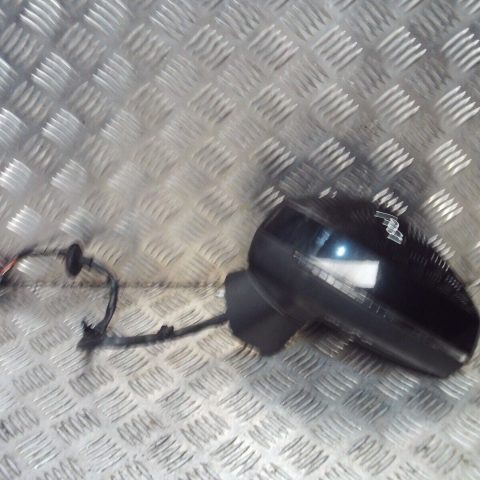 2017 GENUINE AUDI A3 8V FRONT RIGHT DRIVER SIDE DOOR WING MIRROR OSF