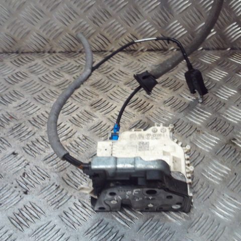 2017 GENUINE AUDI A3 8V FRONT LEFT PASSENGER SIDE DOOR LOCK MECHANSIM 8X2837015B
