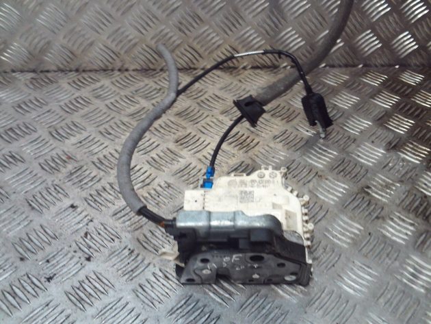 2017 GENUINE AUDI A3 8V FRONT LEFT PASSENGER SIDE DOOR LOCK MECHANSIM 8X2837015B