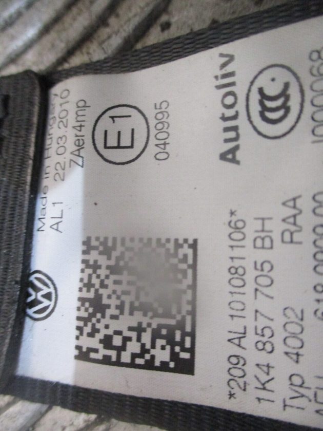 2012 GENUINE VW GOLF MK6 FRONT LEFT PASSENGER SIDE SEAT BELT 1K4857705BH - Image 3