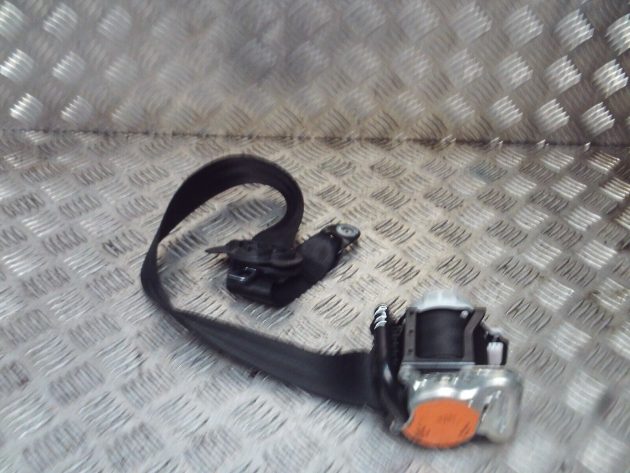 2017 GENUINE AUDI A3 8V 5DOOR FRONT RIGHT DRIVER SIDE SEAT BELT 8V5857706E - Image 2
