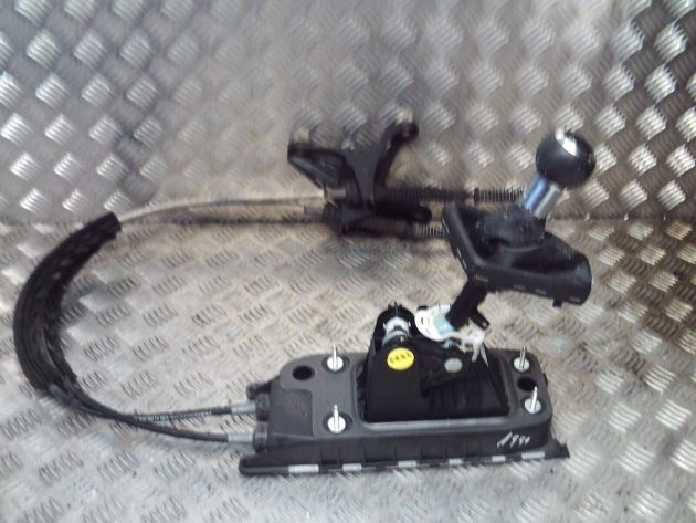 2017 AUDI A3 8V 6 SPEED MANUAL GEAR SELECTOR LINKAGE 5Q0711049AP - Image 2