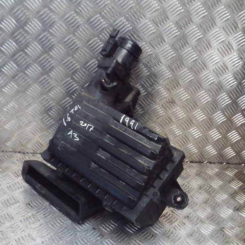 2017 AUDI A3 8V 6 SPEED 1.6 TDI AIR FILTER BOX MASS SENSOR 5Q0129607AE