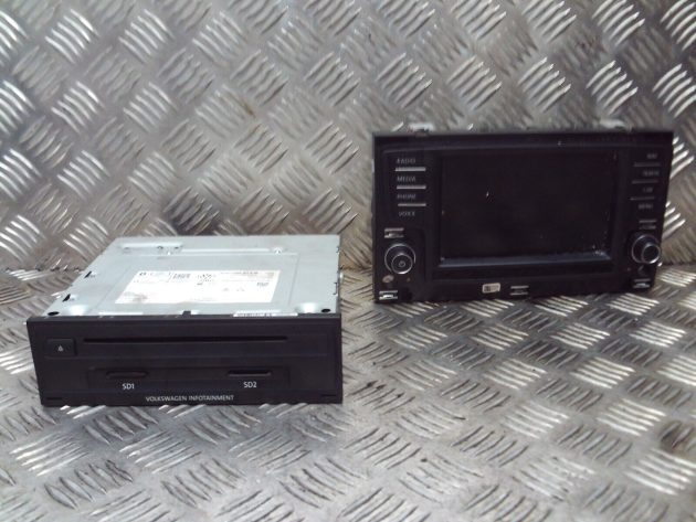 2017 VW PASSAT B8 MMI SAT NAV MULTIMEDIA RADIO SCREEN 3Q0035874B 3G0919605D OEM