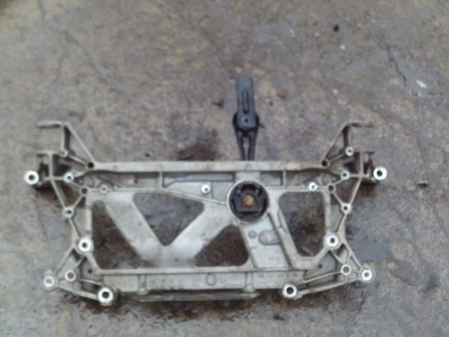 2017 GENUINE AUDI A3 8V 1.6 TDI FRONT ALUMINIUM SUBFRAME - Image 3