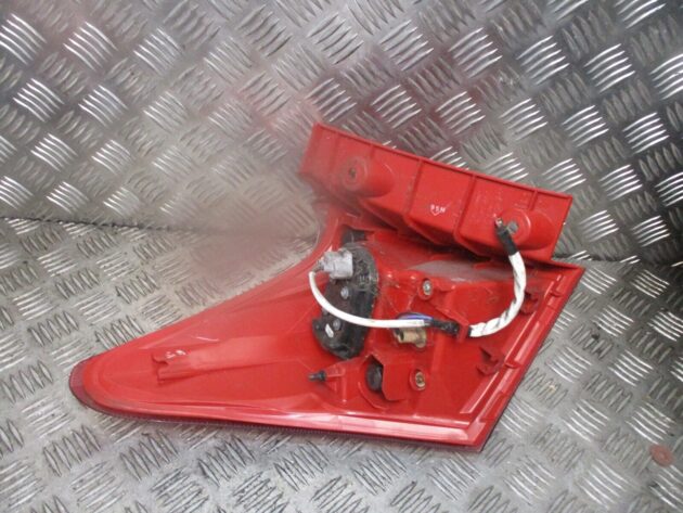 2014 GENUINE TOYOTA AURIS HATCHBACK REAR RIGHT DRIVER SIDE BODY LIGHT LAMP - Image 3