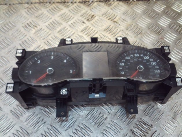 2017 GENUINE VW PASSAT B8 SPEEDOMETER INSTRUMENT CLUSTER CLOCK 3G0920941B - Image 3