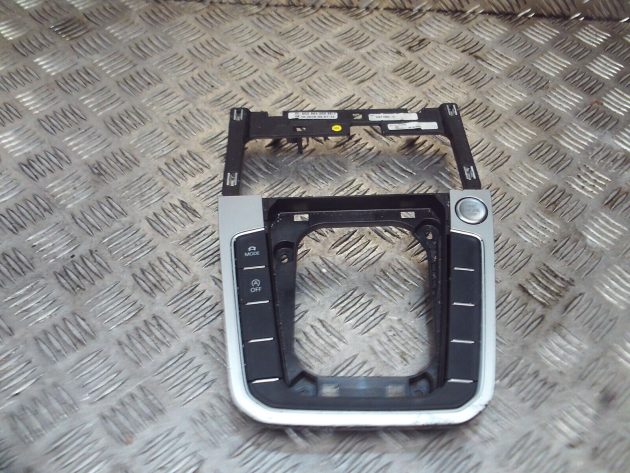 2017 VW PASSAT B8 DSG GEAR LEVER SURROUND TRIM CONTROL SWITCHES 3G2864263 OEM - Image 2