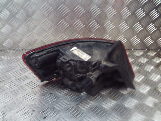 2015 GENUINE AUDI A3 8V 3DOOR REAR RIGHT DRIVER SIDE OUTER TAILLIGHT 8V3945096C - Image 3