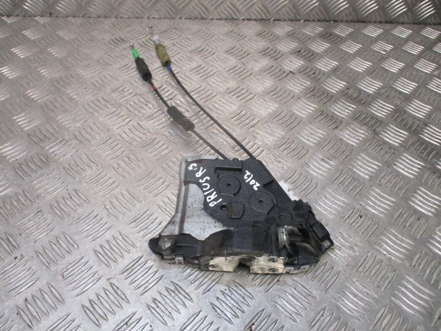 2012 GENUINE TOYOTA PRIUS FRONT RIGHT DRIVER SIDE DOOR LOCK MECHANSIM