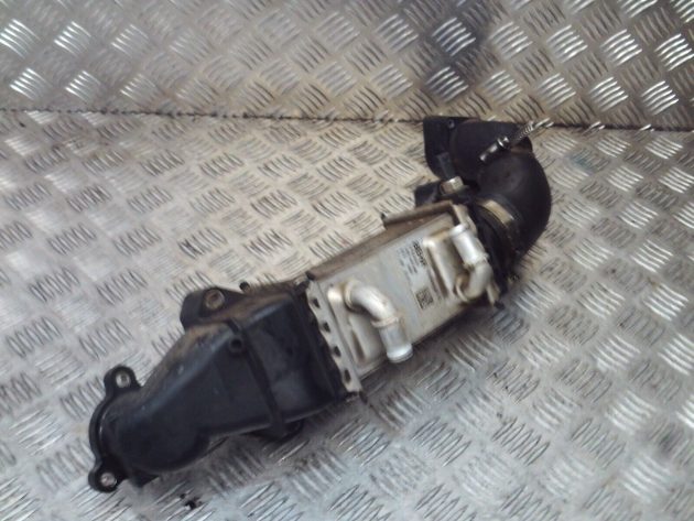 2015 GENUINE VW SEAT SKODA AUDI 1.4 TDI DIESEL INTERCOOLER 04B145749K