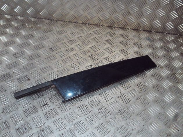 2015 GENUINE AUDI A3 8V FRONT LEFT PASSENGER SIDE DOOR B PLLAR TRIM 8V4837901 - Image 3