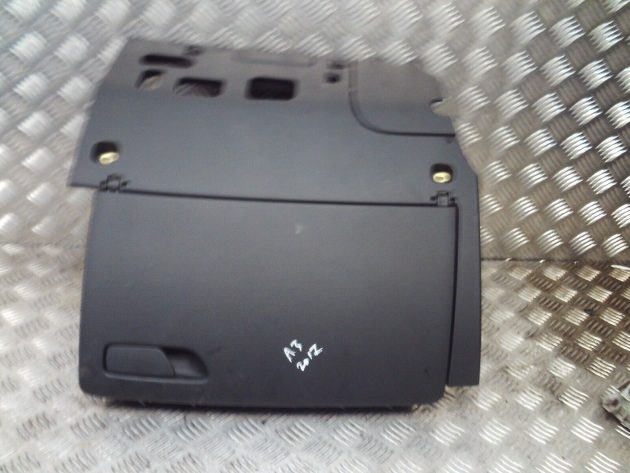 2017 GENUINE AUDI A3 8V GLOVE BOX STORAGE DEPARTMENT 8V2857557 - Image 3