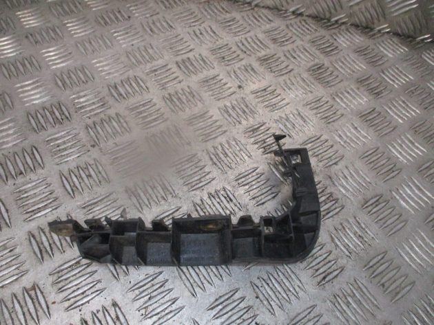 2016 GENUINE AUDI A3 8V FRONT RIGHT DRIVER SIDE BUMPER BRACKET 8V3807184A - Image 3