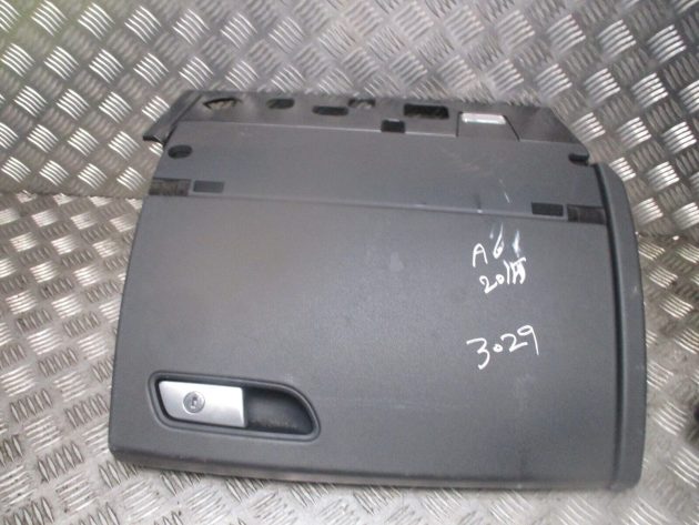 2016 GENUINE AUDI A6 SALOON 4G GLOVE BOX STORAGE COMPARTMENT 4G8857035F - Image 3