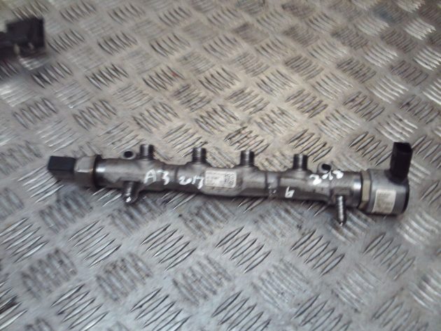 2017 VW AUDI SKODA SEAT 1.6 TDI DIESEL FUEL INJECTION INJECTOR RAIL 04L130089F - Image 2