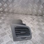2015 GENUINE VW GOLF MK7 FRONT RIGHT DRIVER SIDE AIRVENT 5G2819248