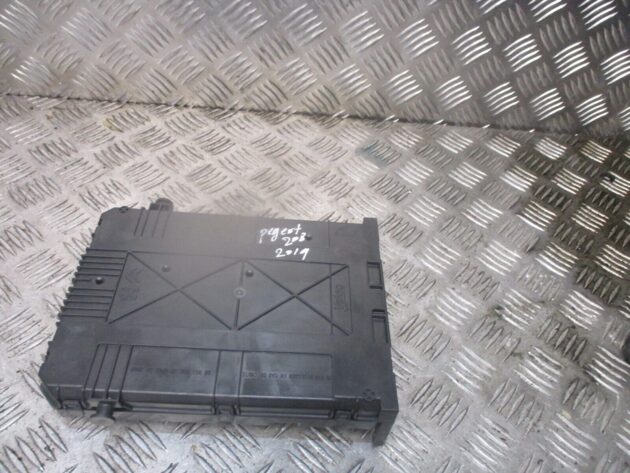 2019 GENUINE PEUGEOT 208 GT LINE FUSE BOX RELAY UNIT 9819850080 - Image 2