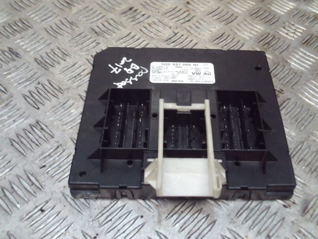 2017 GENUINE VW PASSAT B8 BCM BODY CONTROL MODULE 5Q0937086BF