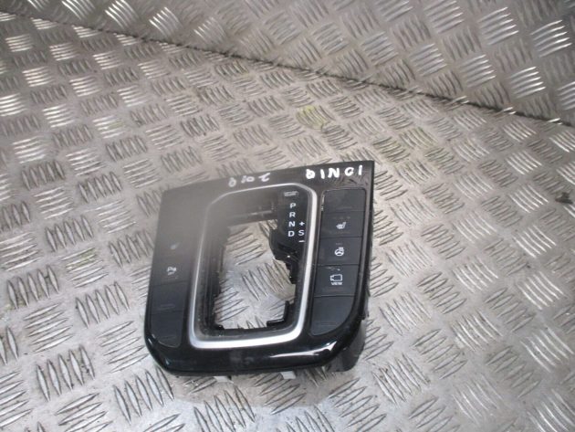 2019 GENUINE HYUNDAI IONIQ GEAR SHIFTING LEVER TRIM COVER 84651G2RB0
