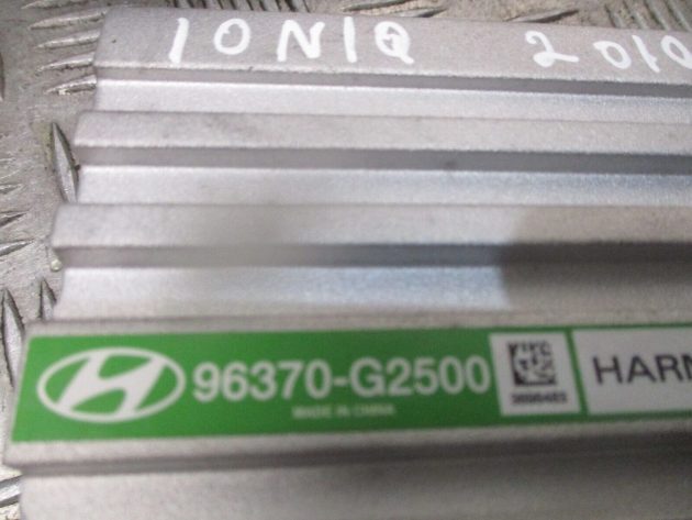 2019 GENUINE HYUNDAI IONIQ HARMAN AMPLIFIER AMP MODULE UNIT 96370G2500 - Image 3