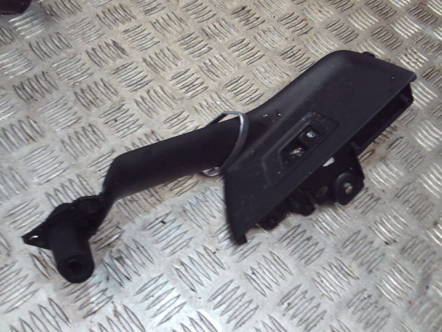 2017 GENUINE VW PASSAT B8 FRONT LEFT PASSENGER SIDE WINDOW SWITCH 5G0959855M - Image 2