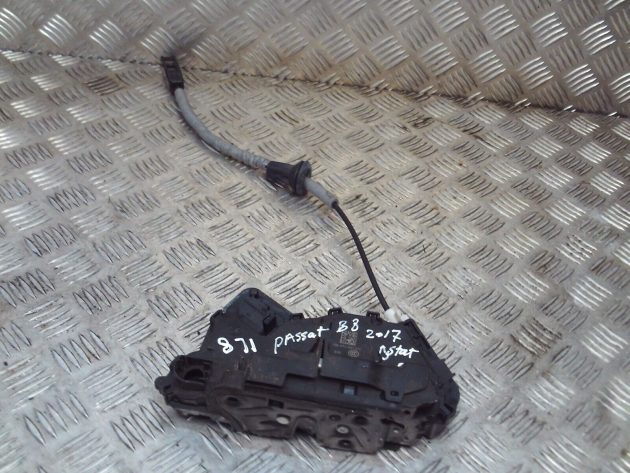 2017 GENUINE VW PASSAT B8 FRONT RIGHT DRIVER SIDE DOOR LOCK MECHANISM 5TC837016 - Image 2