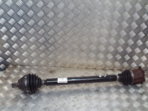 2017 GENUINE VW PASSAT B8 FRONT RIGHT DRIVER SIDE DRIVESHAFT 3Q0407272AT