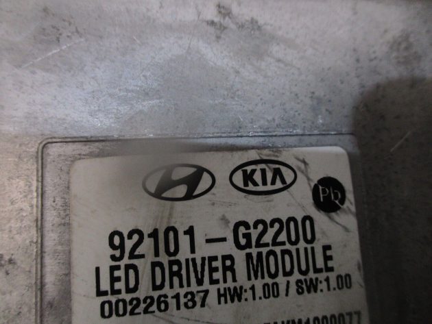 2019 HYUNDAI IONIQ FRONT RIGHT DRIVER SIDE LED HEADLIGHT BALLAST 92101G2200 OEM - Image 3