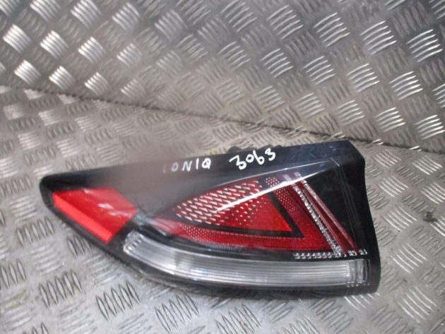 2019 HYUNDAI IONIQ REAR LEFT PASSENGER SIDE BODY TAILLIGHT LAMP 92402G2200 OEM - Image 2
